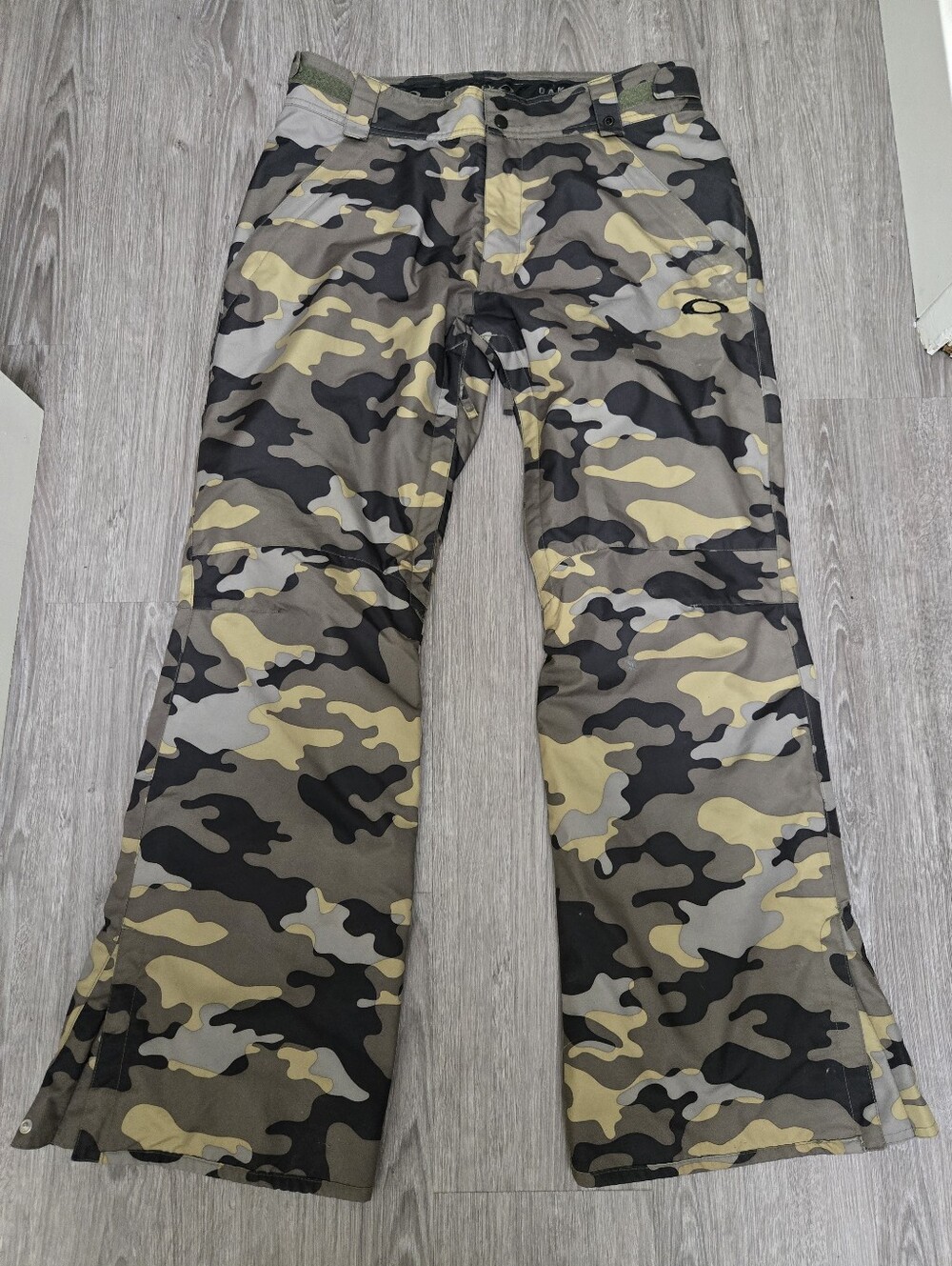 Womens Oakley Snowpants - M
